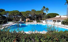 Ideal Saint Raphael Piscine Clim Parking