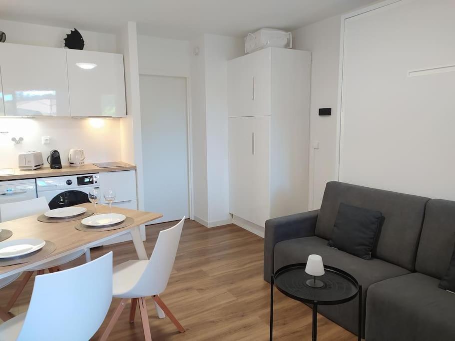 Appartement Ideal Saint Raphael Piscine Clim Parking Extérieur photo